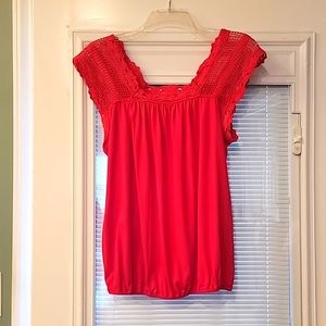 Sophie Max Top. Size Small